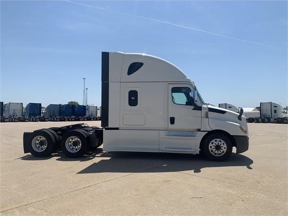 2021 FREIGHTLINER CASCADIA 126 - image 6 of 6