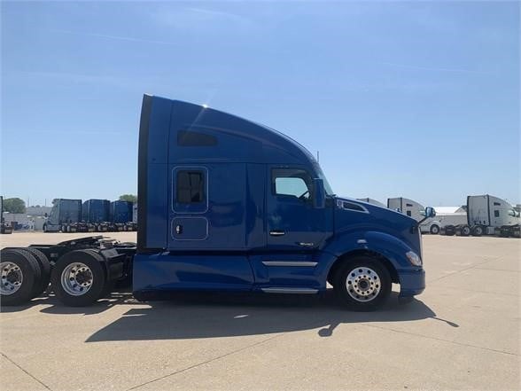 2021 KENWORTH T680 - image 5 of 6