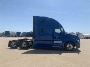 2019 FREIGHTLINER CASCADIA 126 8044761071